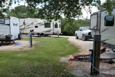 Harv's Paradise RV Oasis on the River