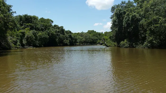 Harv's Paradise RV Oasis on the River 7