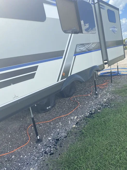 Lockhart Meadows RV Park & Tiny Homes 2