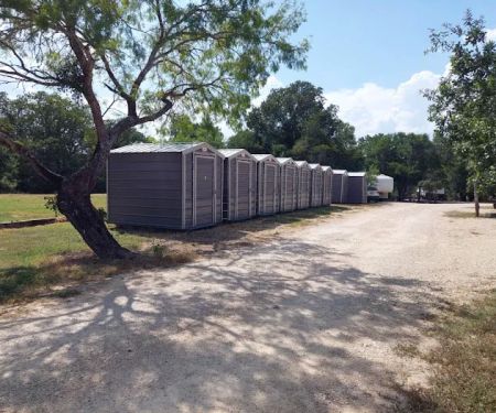 Country Sidewalk RV Park