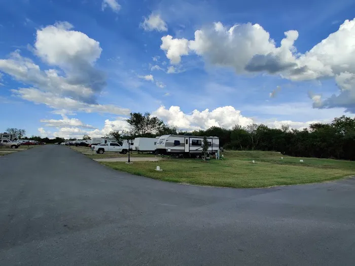 Wisteria RV Park on FM812 1