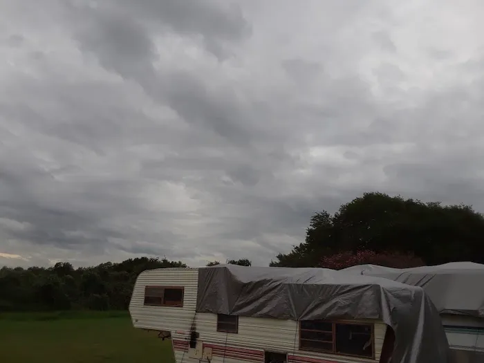 Dusty Oaks RV Park 8