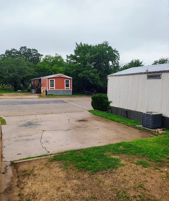 H&H Mobile Home Park 3