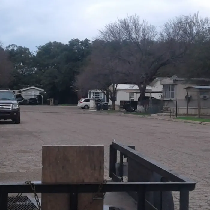 H&H Mobile Home Park 9