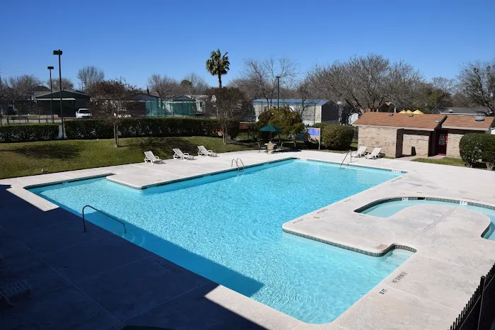 Dessau Fountain Estates Manufactured Home Community 3