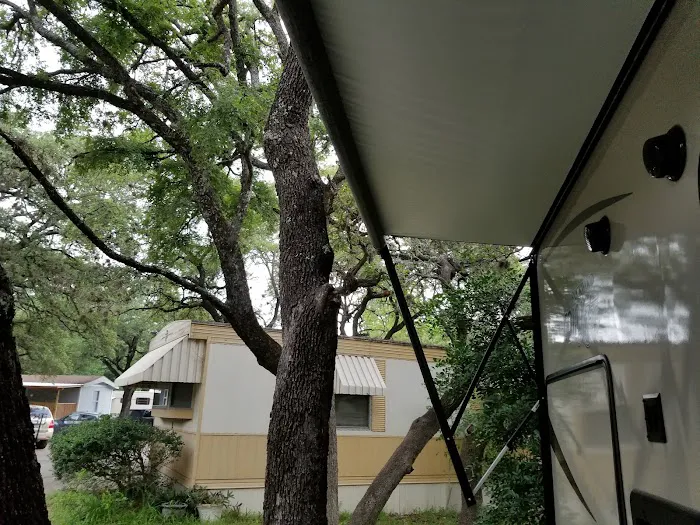 Honeycomb RV Park 3