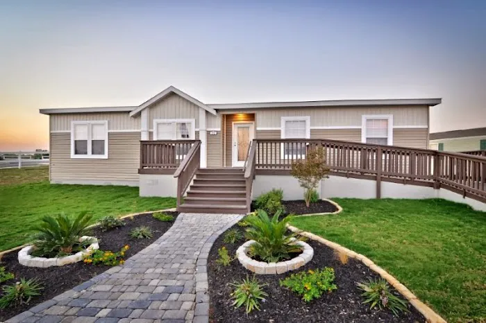 Oak Ranch - Manufactured Home Community 4