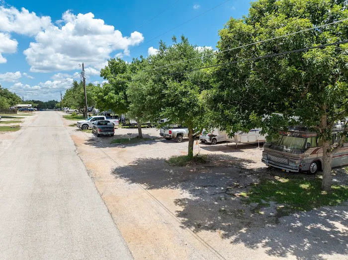 Sunny Hill RV Park 6