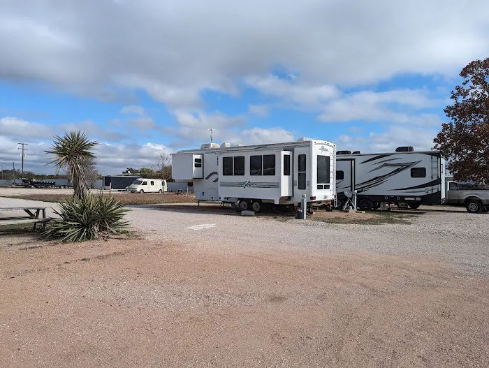 High Chaparral RV Park 7