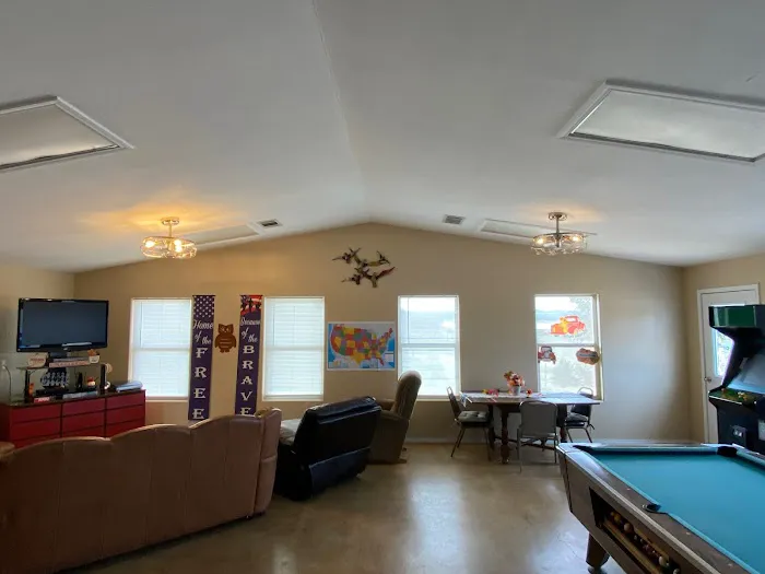 Hi-Line Lake Resort 7