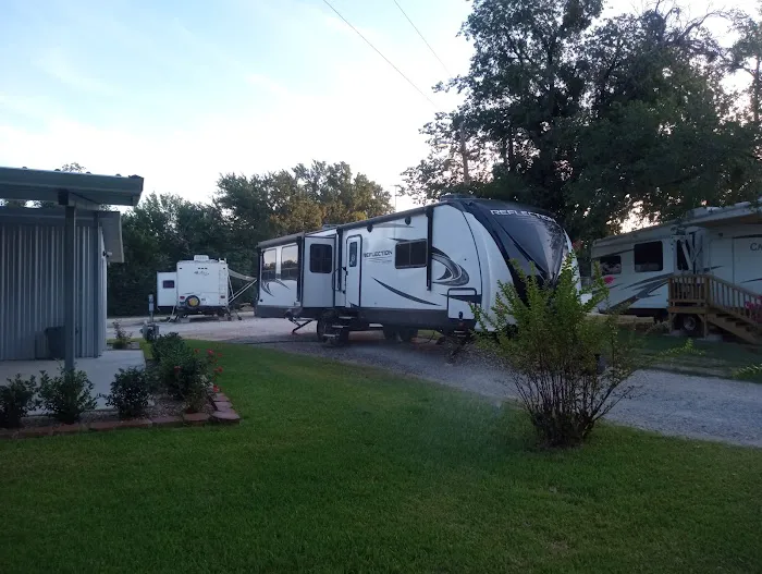 Thorp Spring RV Park 3