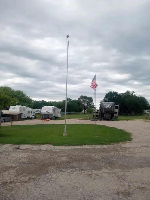 Thorp Spring RV Park 6