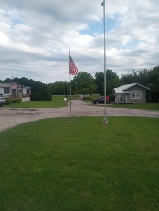 Thorp Spring RV Park 10