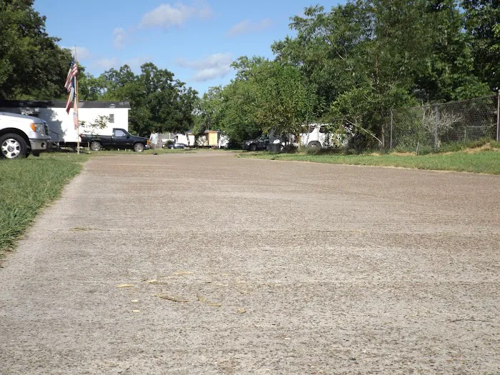 Santa Fe RV & Mobile Home Park 10