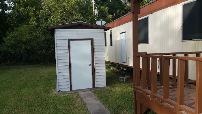 Lazy Wasp Manufactured Home Community 9
