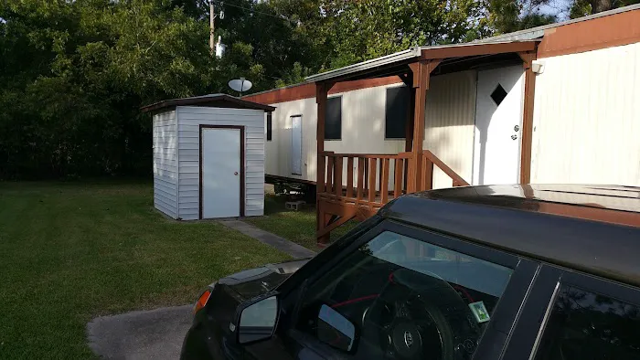 Lazy Wasp Manufactured Home Community 8