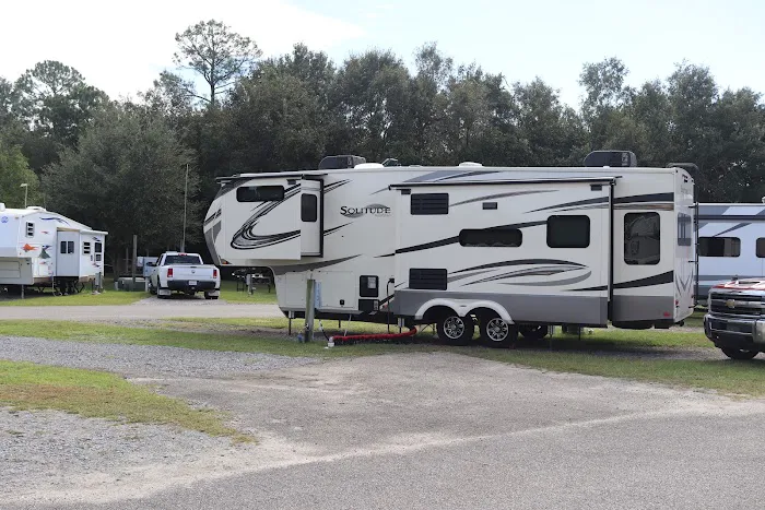 Oaklawn RV Park 4