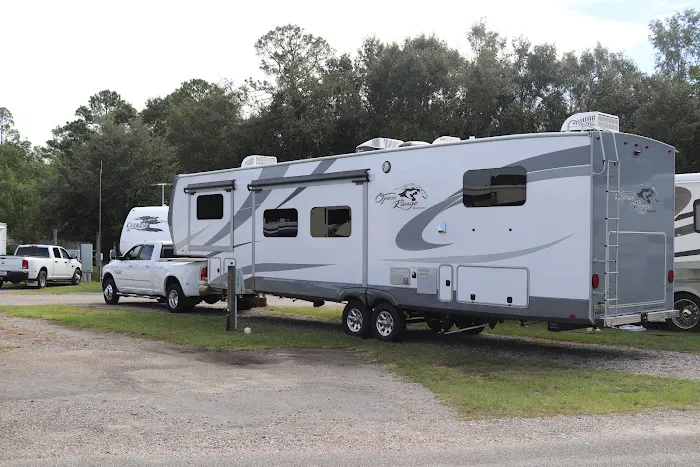 Oaklawn RV Park 5