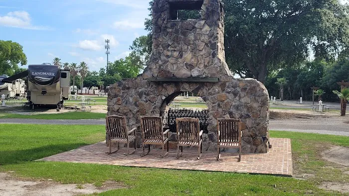 Cajun RV Park 5
