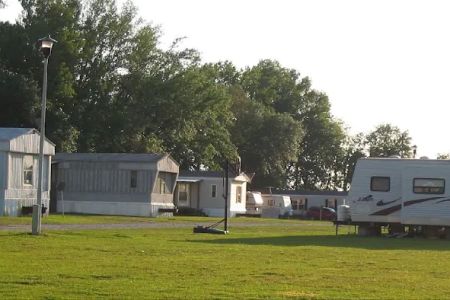 Deerfield Mobile Home & RV Park