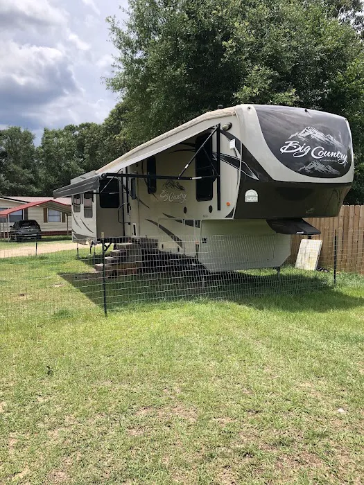 Southern Breeze RV Park 8