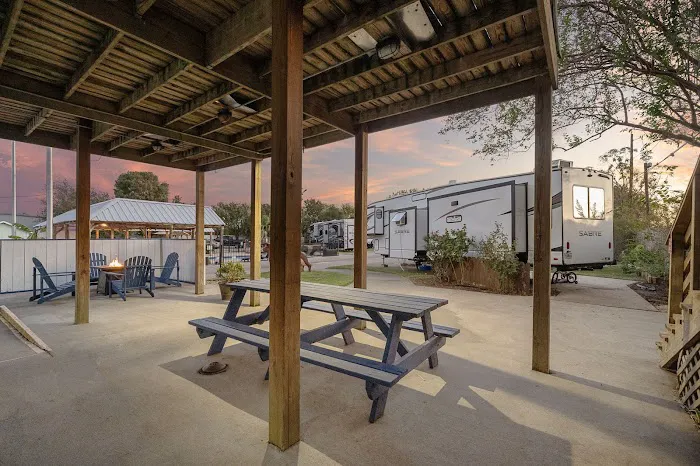 Victoria RV Park by QRV 6
