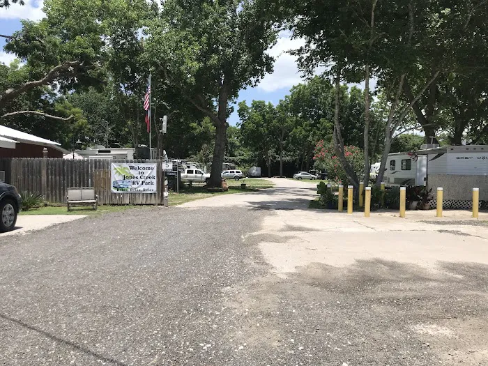 Jones Creek RV Park & Campgrounds 9