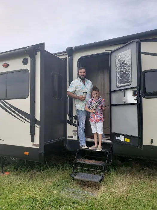 Oasis Mobile Home & RV Park 2