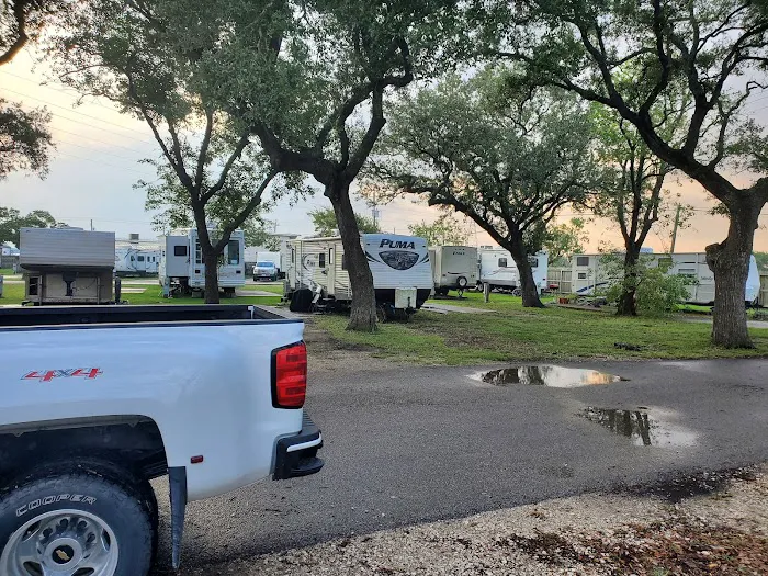 Plantation Oaks RV Park 1