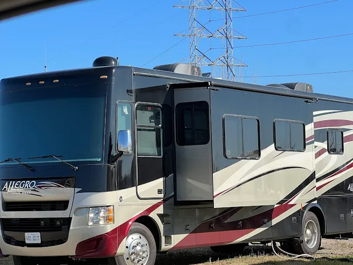Freeport RV Park 10