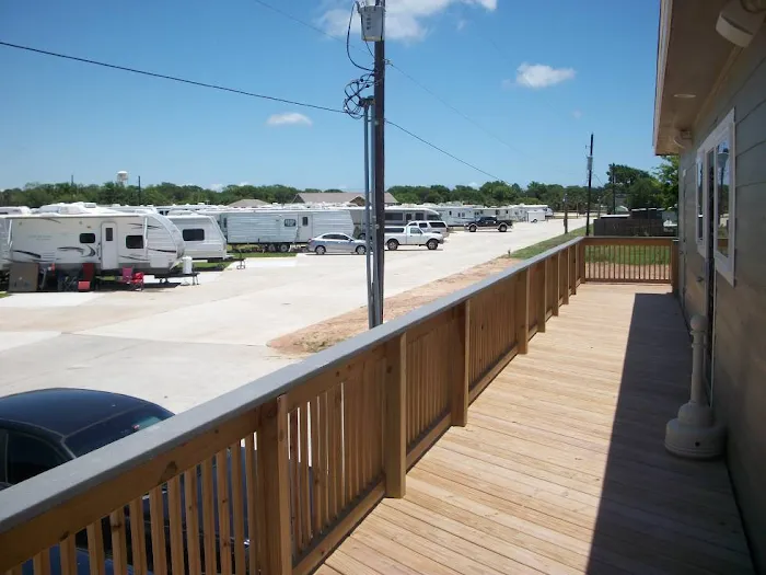 Gulf Coast 5 Star RV Resort 3