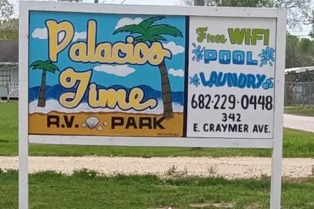 Palacios Time RV Park & Resort