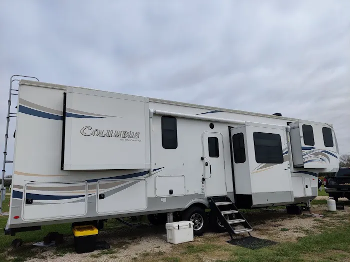Reel World RV Park 8