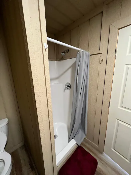 Coastal Bay RV and Cabin Rentals 3
