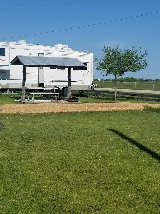 Machacek's Rockin' M RV Park & Campgrounds 1