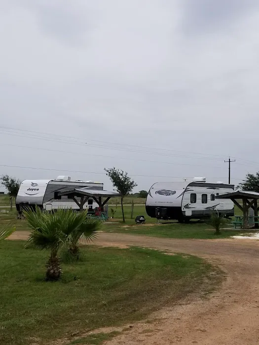 Machacek's Rockin' M RV Park & Campgrounds 5