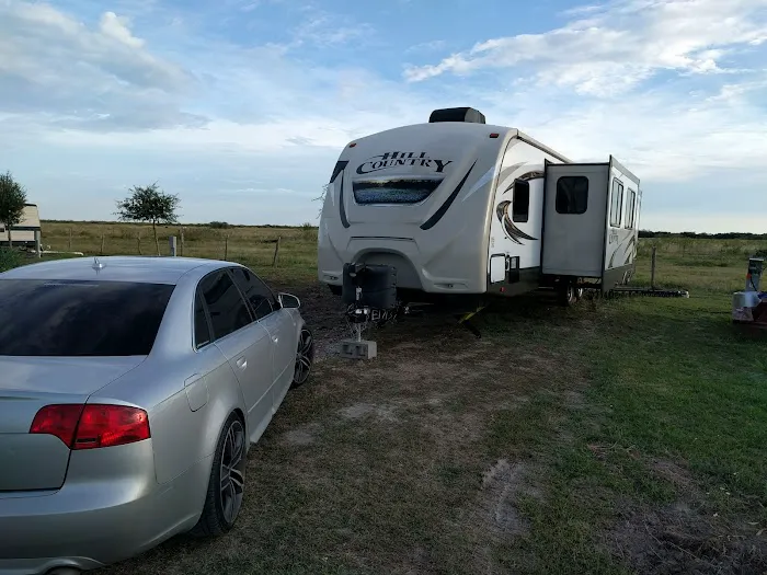 Machacek's Rockin' M RV Park & Campgrounds 10