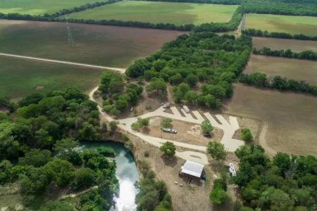 Mammoth Bend RV Park