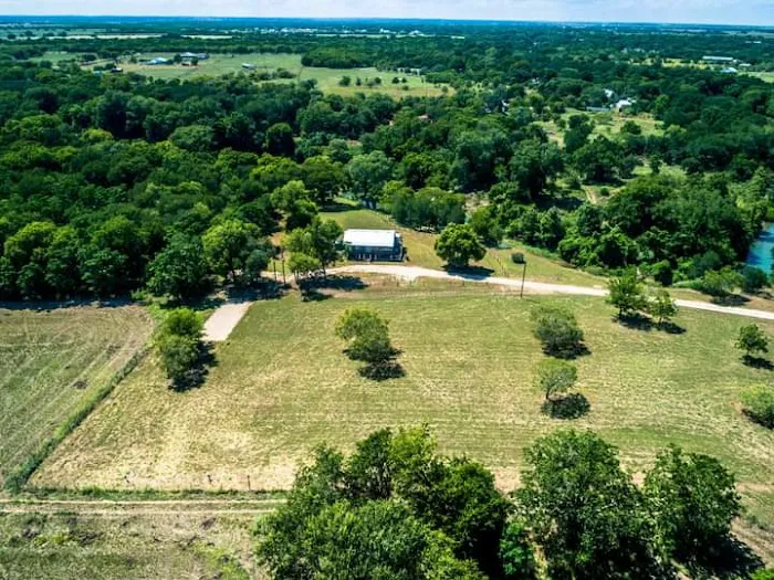 Mammoth Bend RV Park 9