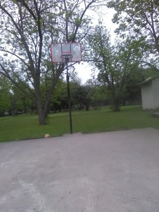 Pecan Plantation Mobile Home 3