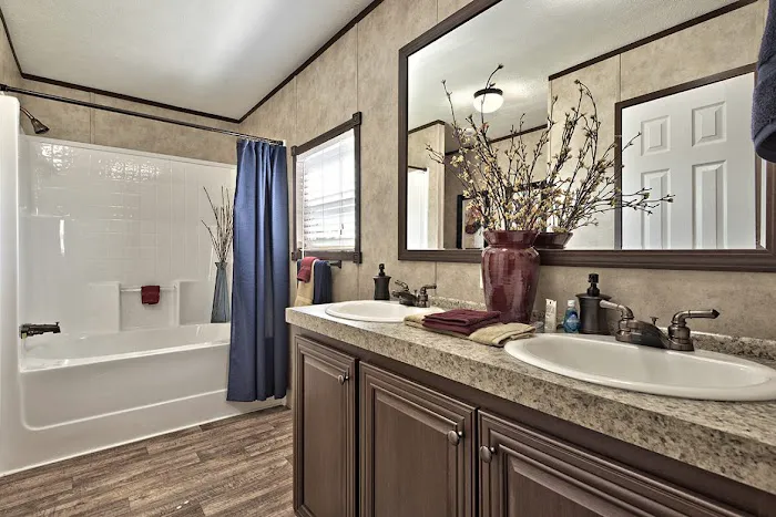 Lakeside Crossing - Manufactured Home Community 4