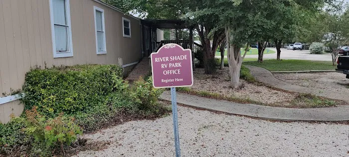 River Shade RV Park 1
