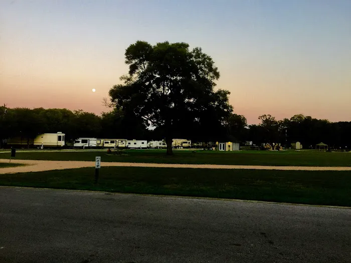 San Gabriel River RV Park 2