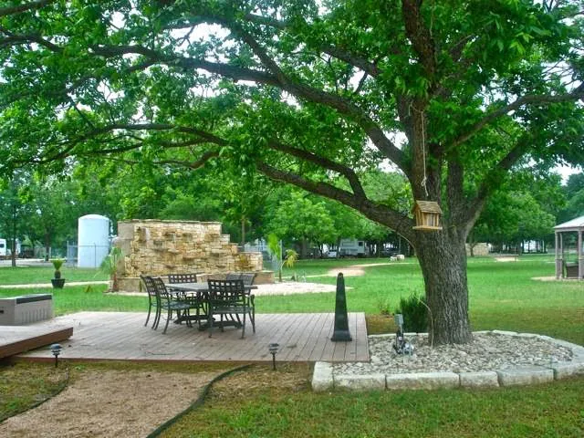 San Gabriel River RV Park 4