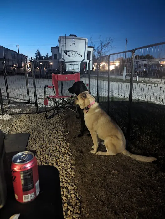 Central RV Park at Parkside 8
