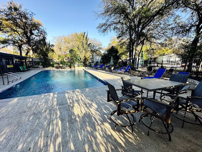 Royal Palms RV Resort and Manufactured Home Community 4