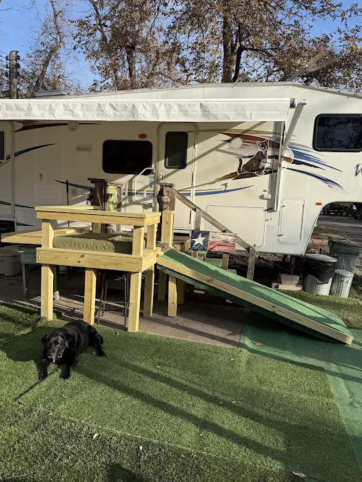 Pecan Grove RV Park 7