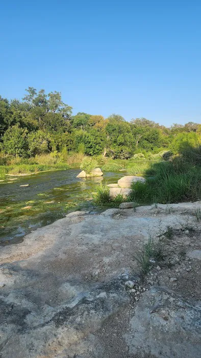 Riverside RV Hideaway 3