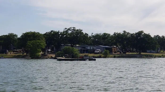 Bluebonnet Cove Casitas & RV Park 6