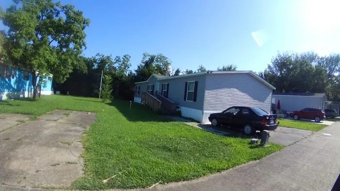 Highland Village Mobile Home Park 3